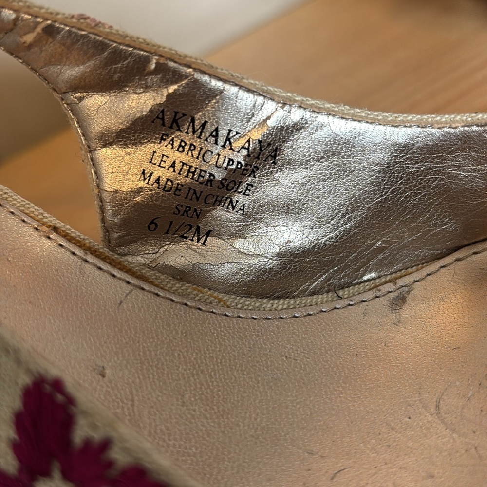 Size 6.5-  2 Pair Anne Klein Designer Shoes - sling backs and ankle boots. - Picture 7 of 15